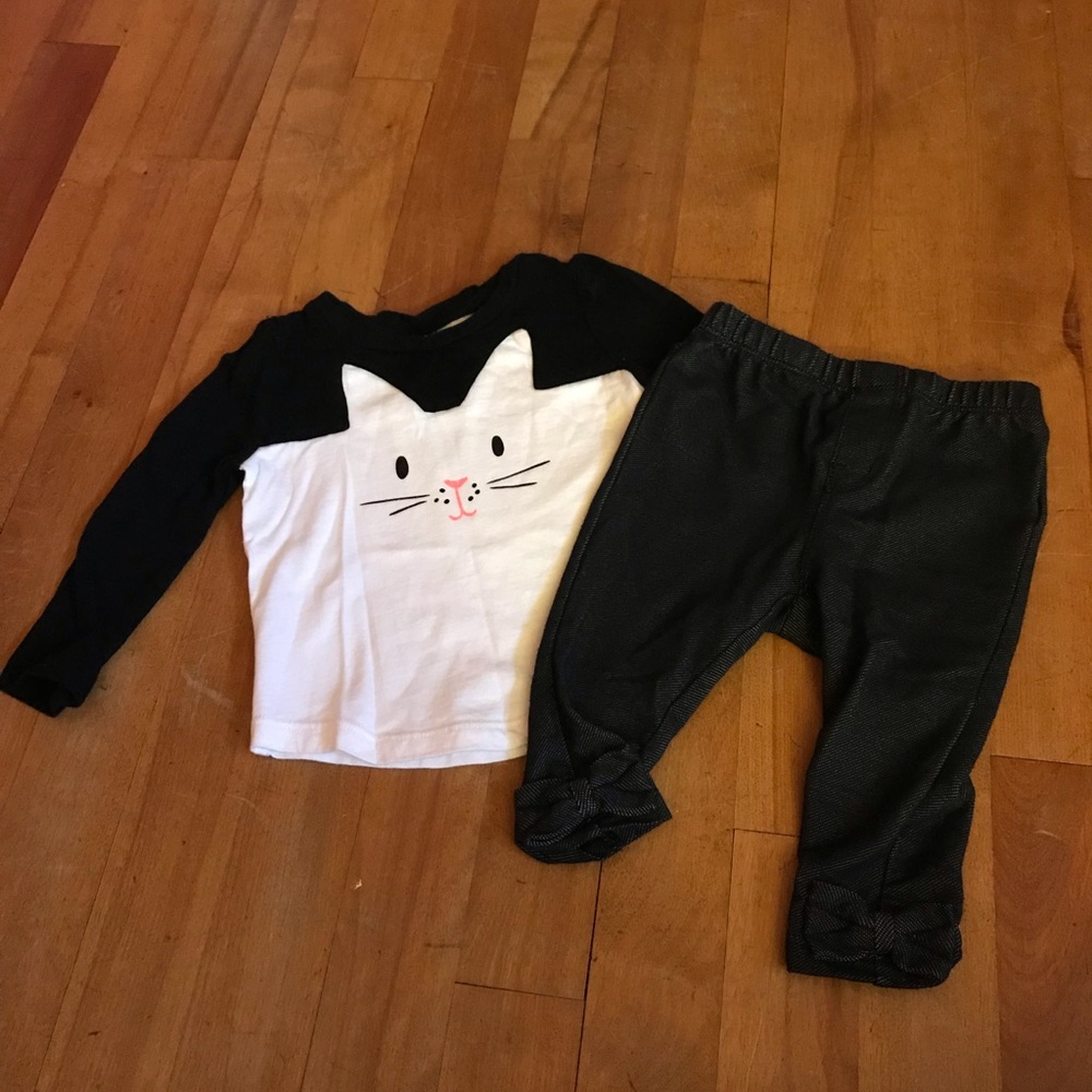 Gap shirt and pants